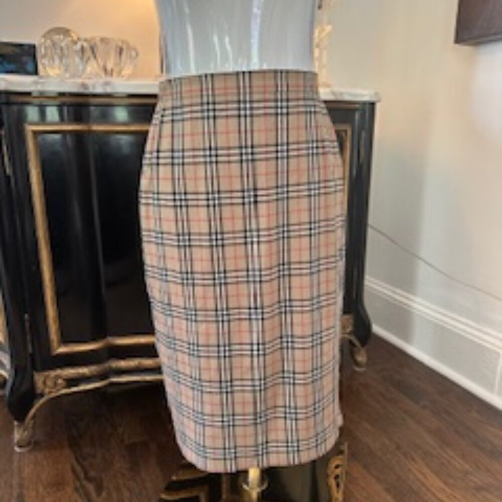 Burberry London VINTAGE Nova Check Wool Pencil Skirt – Size US 8 / UK 10